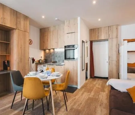 Familial Entierement Renove Centre Apartamento